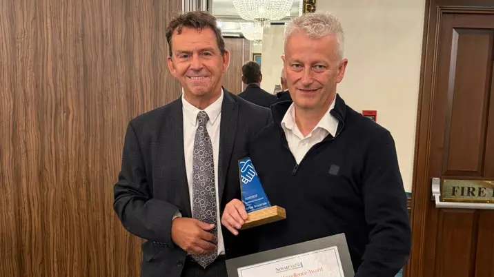 InPost Newstrade and Smiths News receive first NewstrAid Excellence Plus Awards