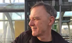 The Guardian: Adrian Searle to step down